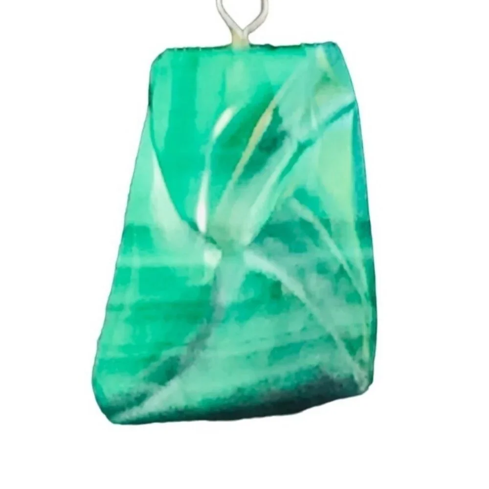 Vintage Carved Malachite Pendant Necklace Gold Tone - Picture 3 of 4